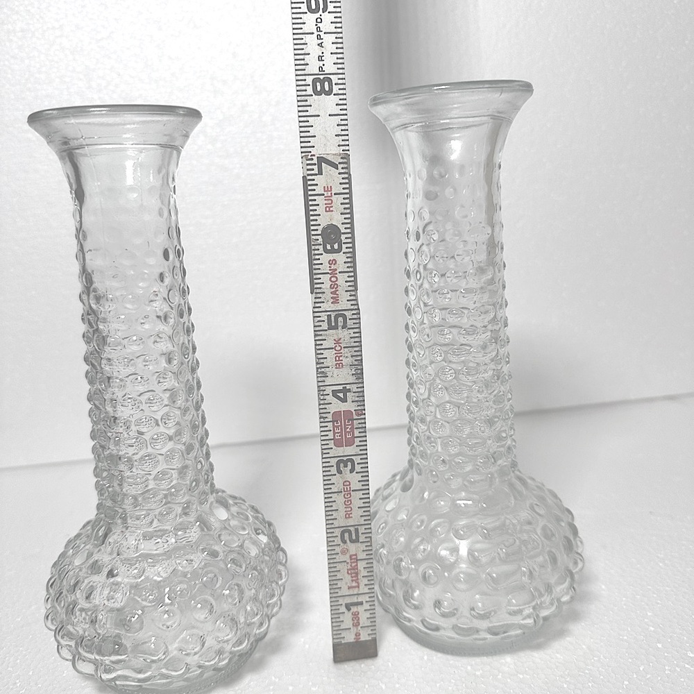 Vintage set of (2) Heirloom Hobnail Bud Vase Clear - Picture 6 of 9